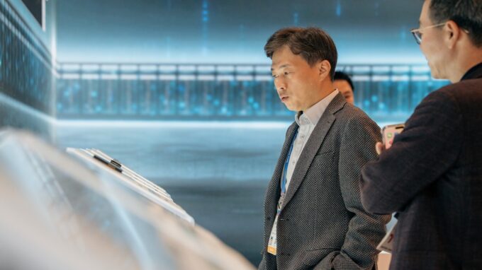 SKハイニックスCEOクァク・ノジョン氏、CES 2026でAIメモリの未来像を提示