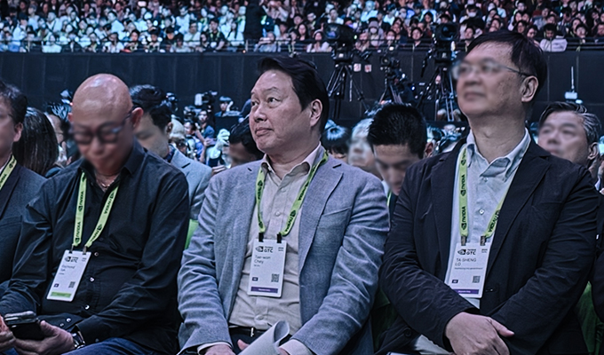SKグループ会長、NVIDIAとAI次世代アーキテクチャ共創へ